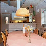 4 Person In Glesborg-by Traum Vakantiehuis *