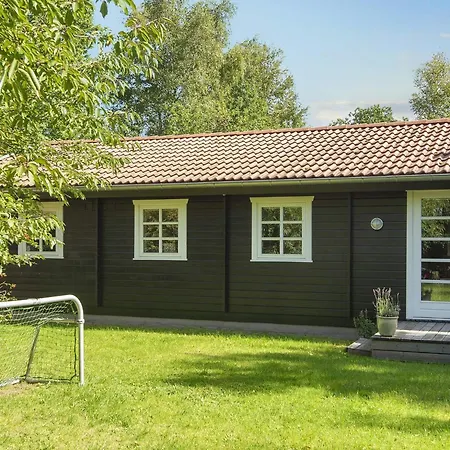 4 Person In Glesborg-by Traum