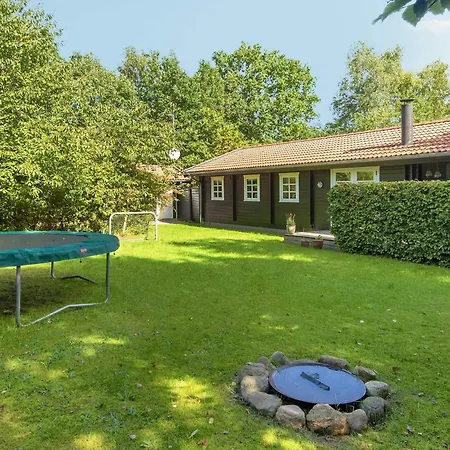 4 Person In Glesborg-by Traum Feriehus Glesborg